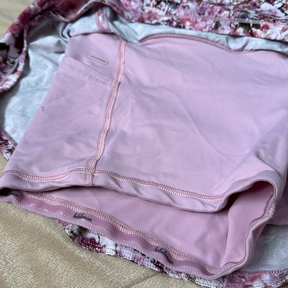 Rare Lululemon skirt / skort - Picture 8 of 10